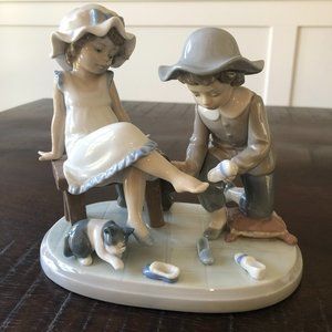 LLADRO "Try this One" #5361